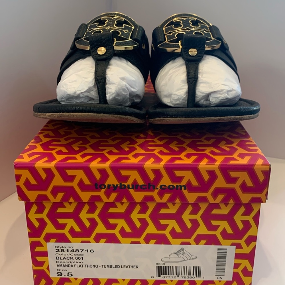 Tory Burch Amanda Flat Thong in Tumbled Black Leather